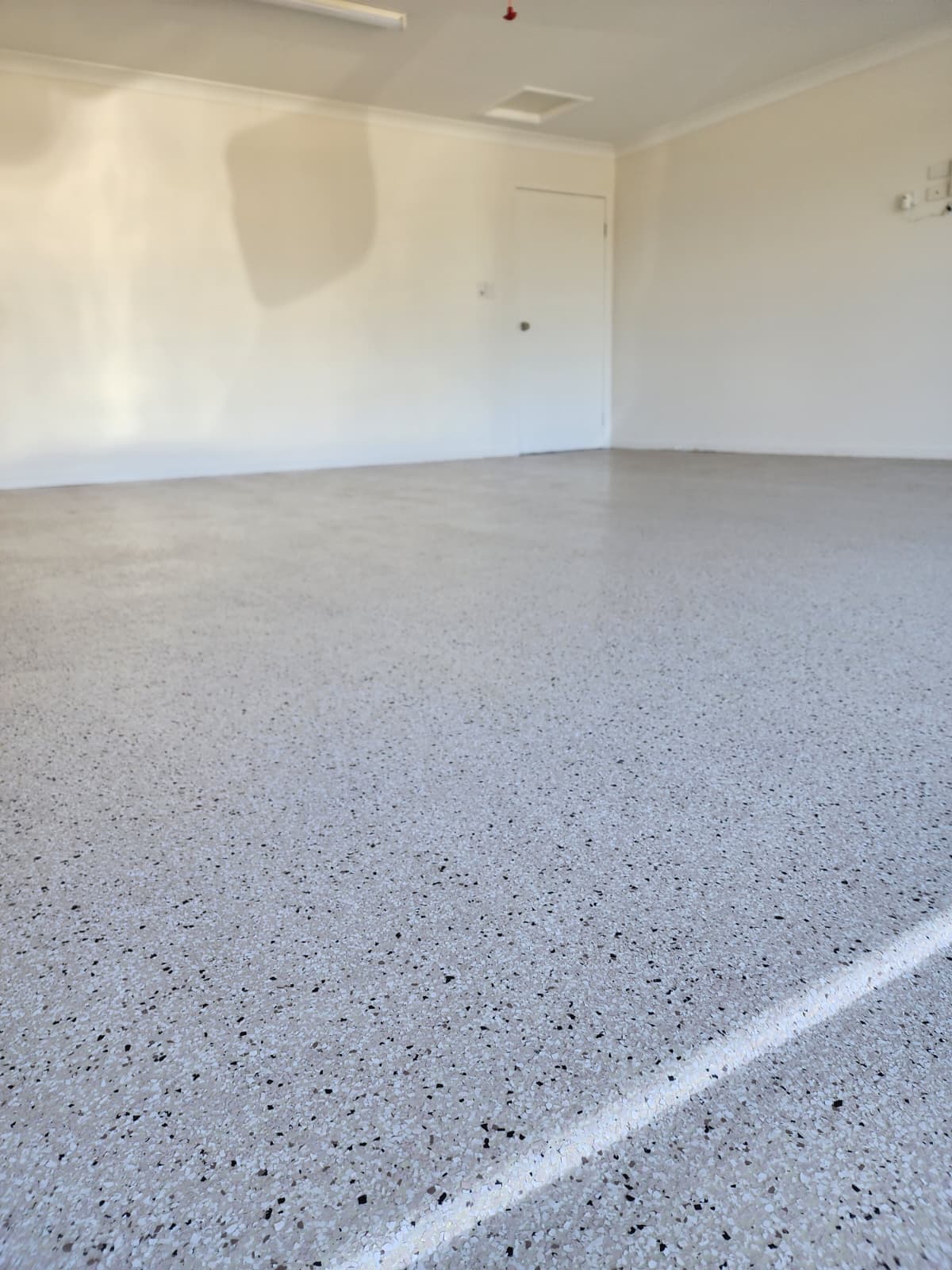 Epoxy flooring project photo 32