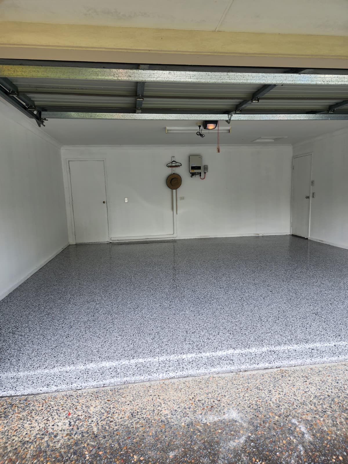 Epoxy flooring project photo 34