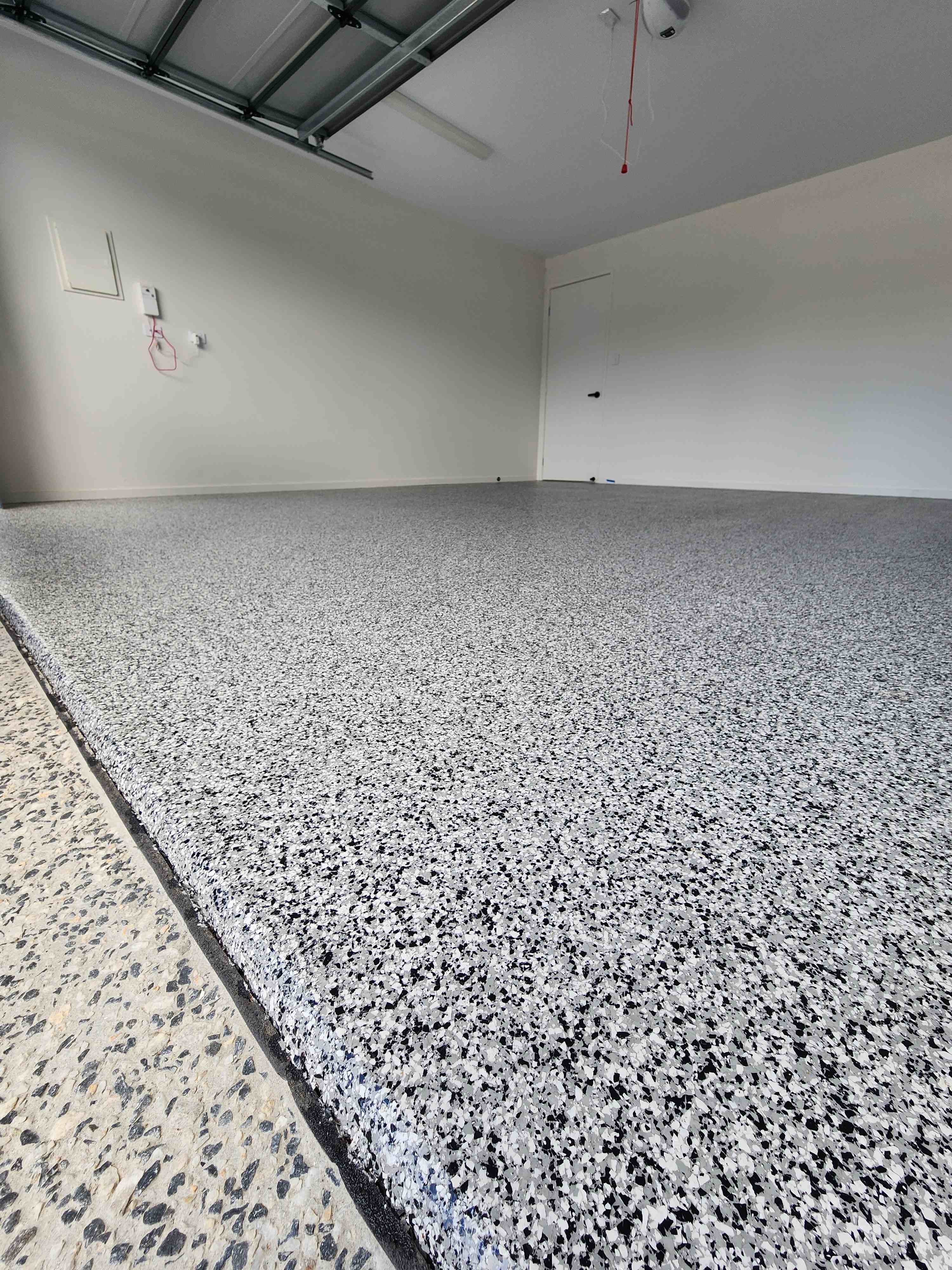 Epoxy flooring project photo 8