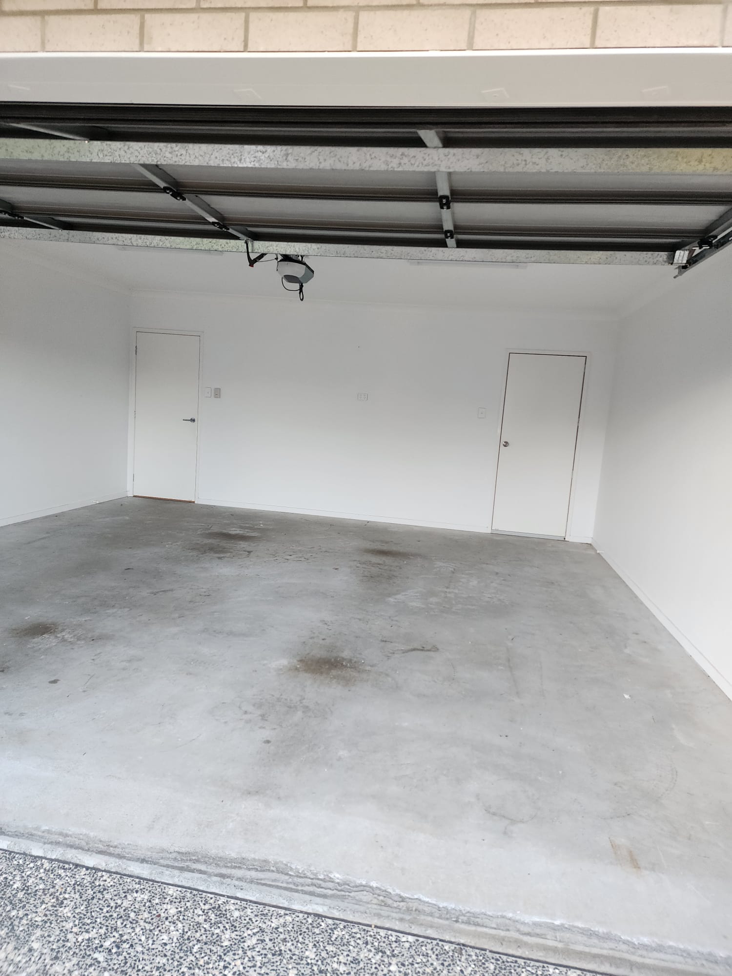 Epoxy flooring project photo 21