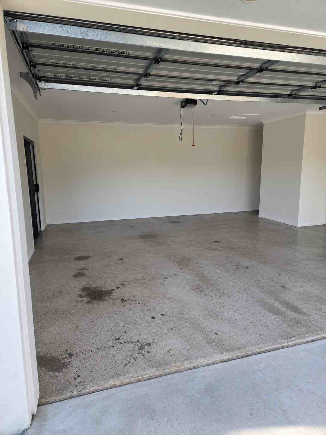 Epoxy flooring project photo 29