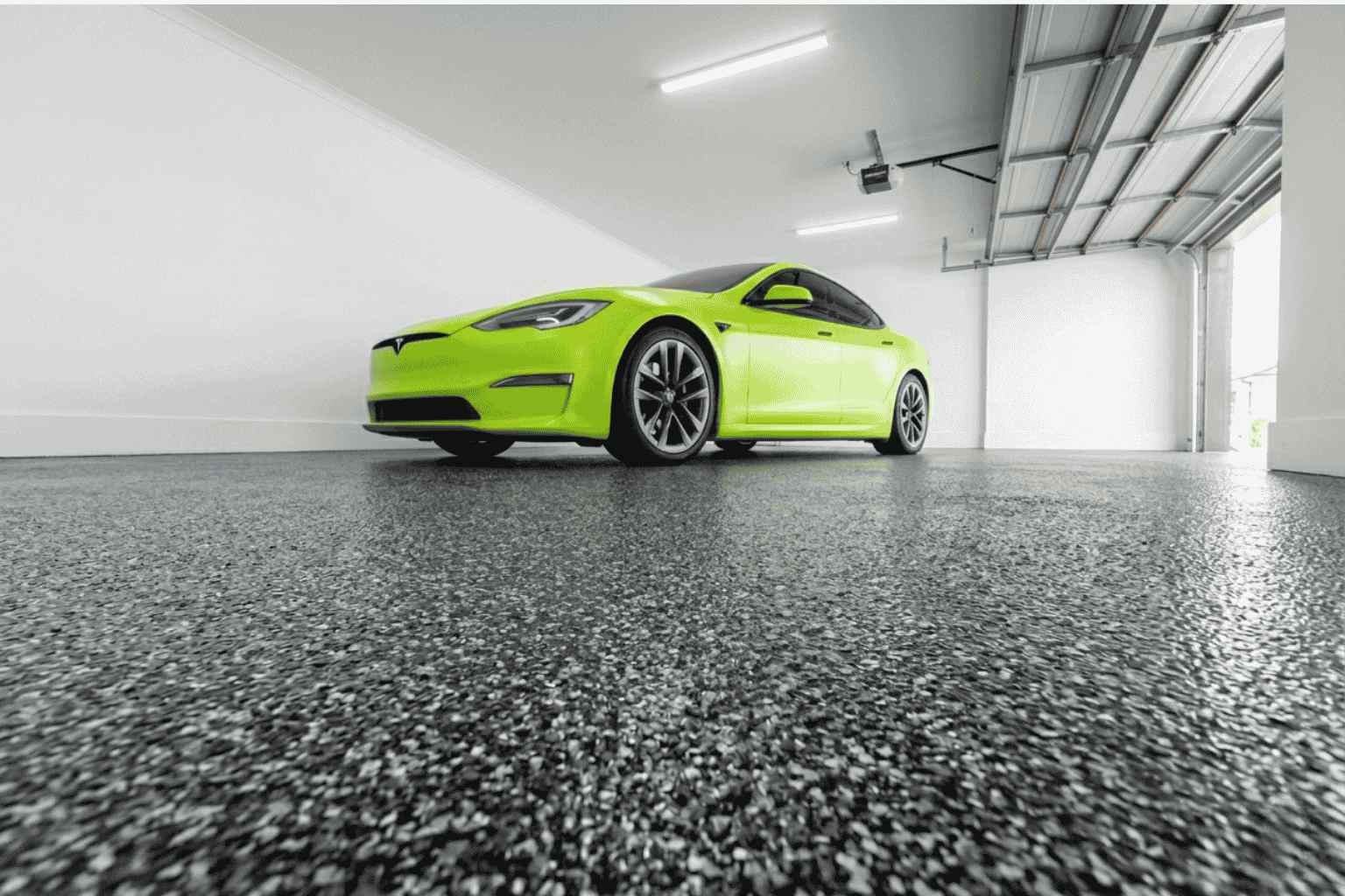 Epoxy flooring showcase image 1