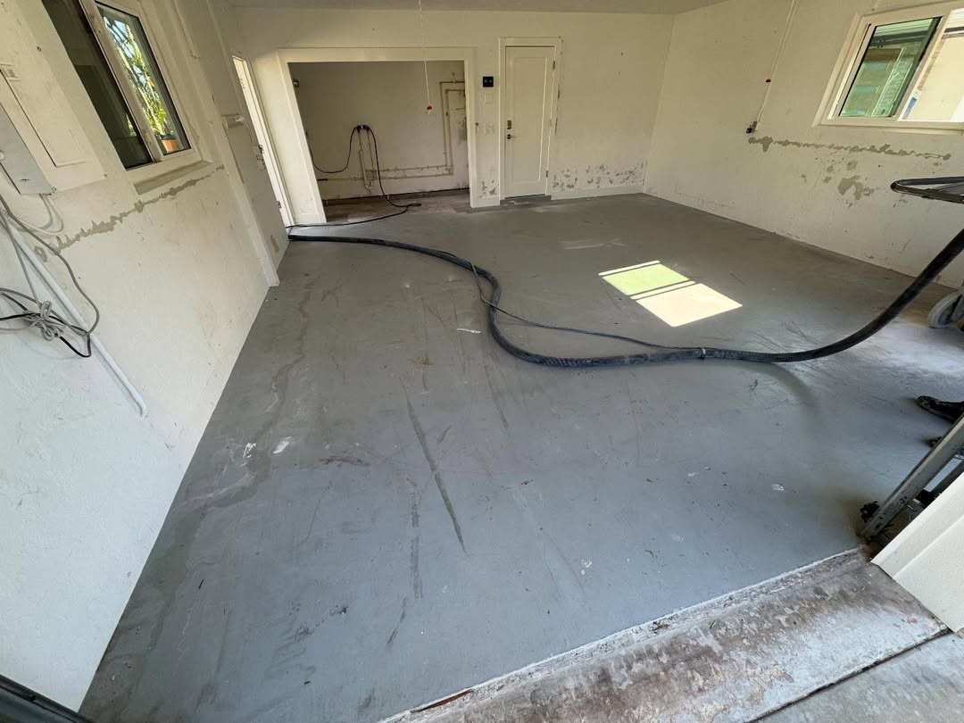 Before garage floor transformation 1