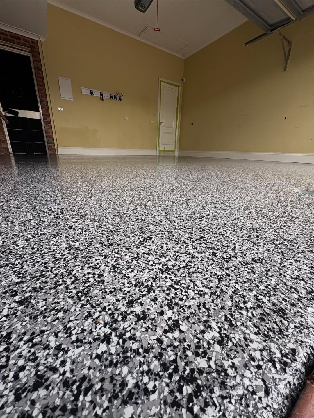Epoxy flooring project photo 20