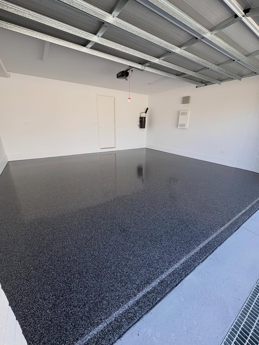 Epoxy flooring project photo 21