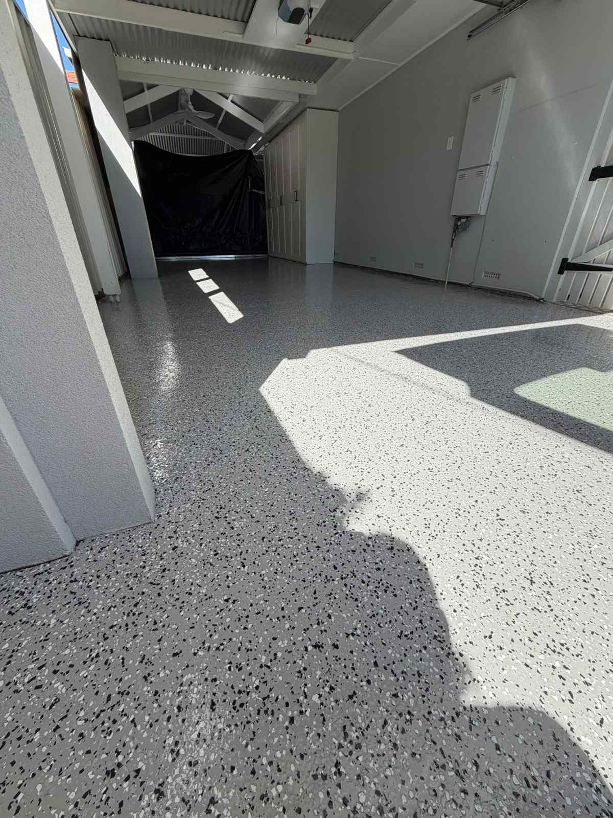 Epoxy flooring project photo 23