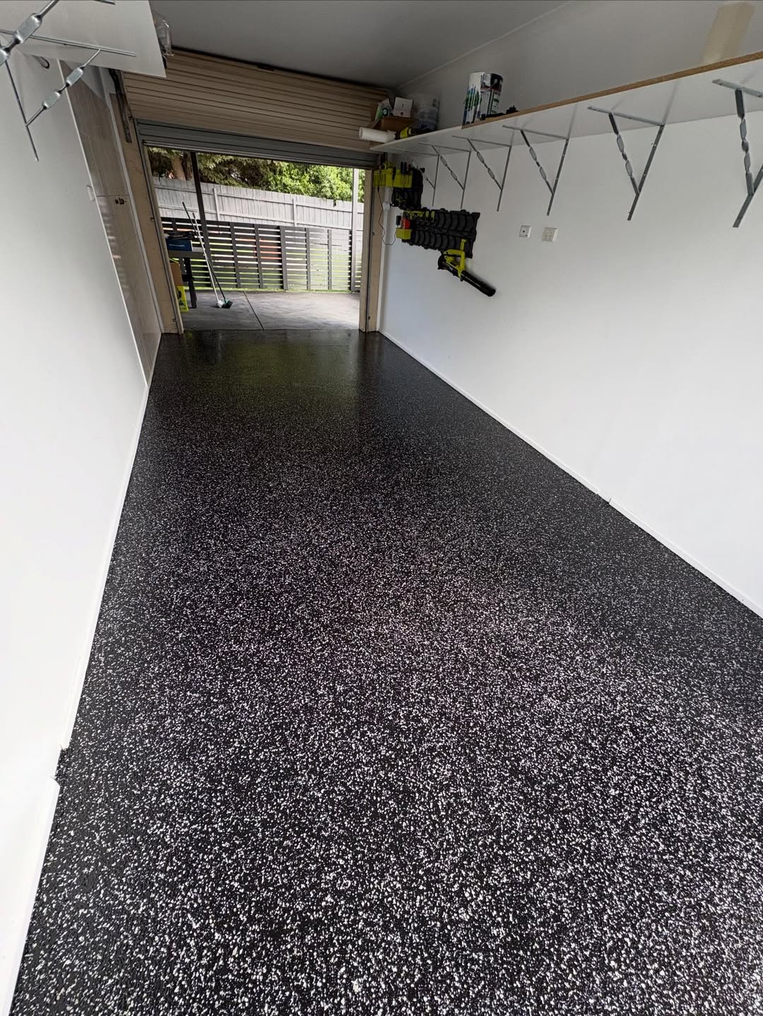 Epoxy flooring project photo 34